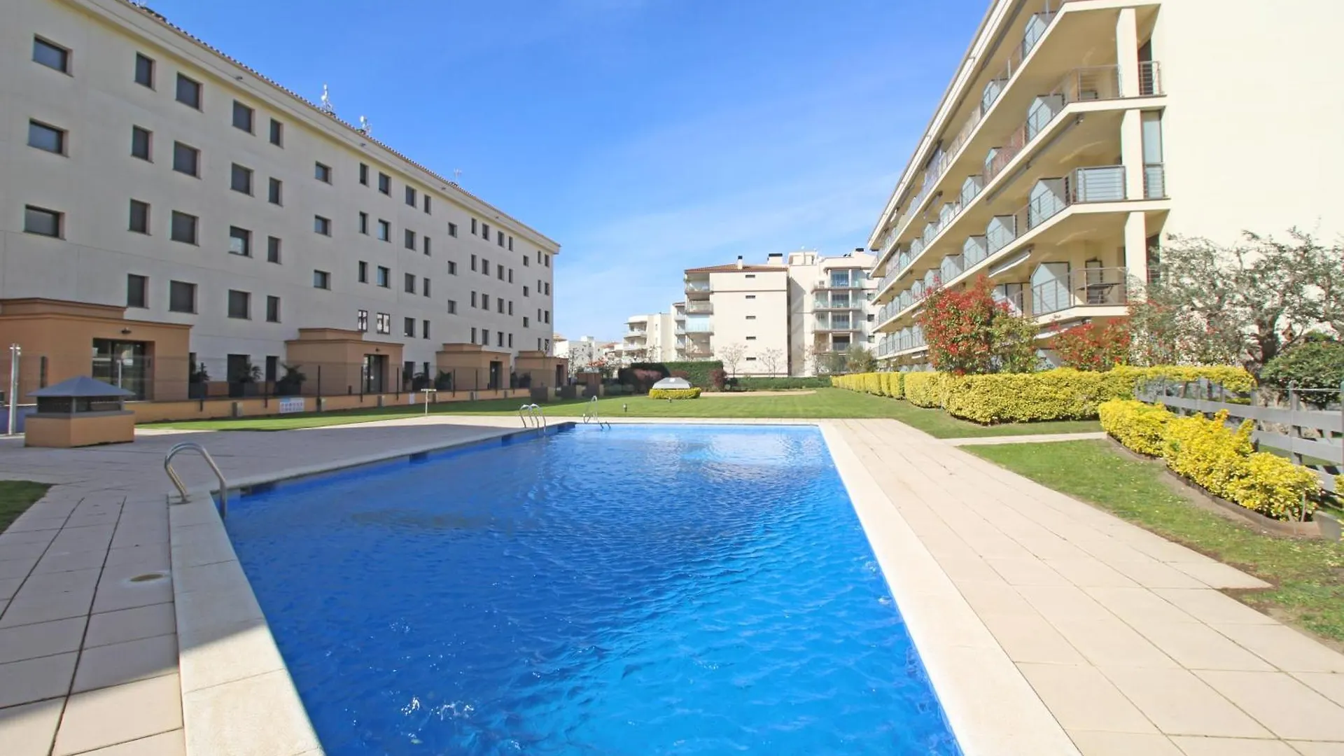 Apart-Rent Apartment Milleni II 8010 罗萨斯 西班牙