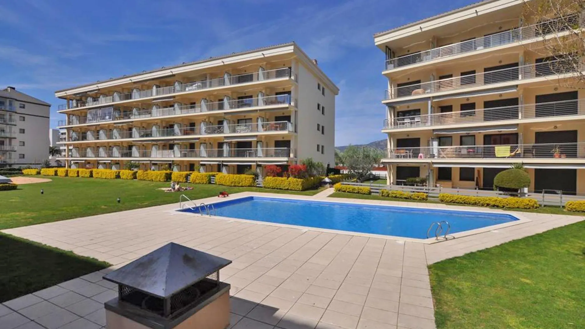 Apart-Rent Apartment Milleni II 8010 罗萨斯