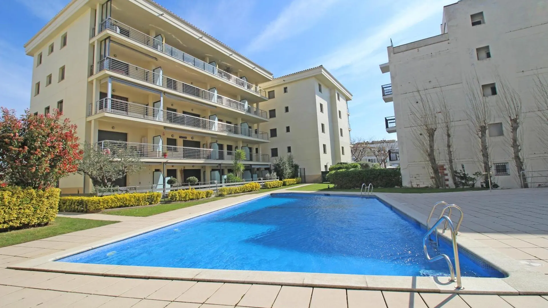 Apart-Rent Apartment Milleni II 8010 罗萨斯